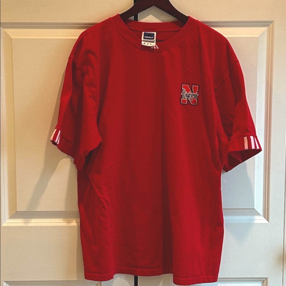Adidas Nebraska Cornhuskers T-shirt - XL (H105)